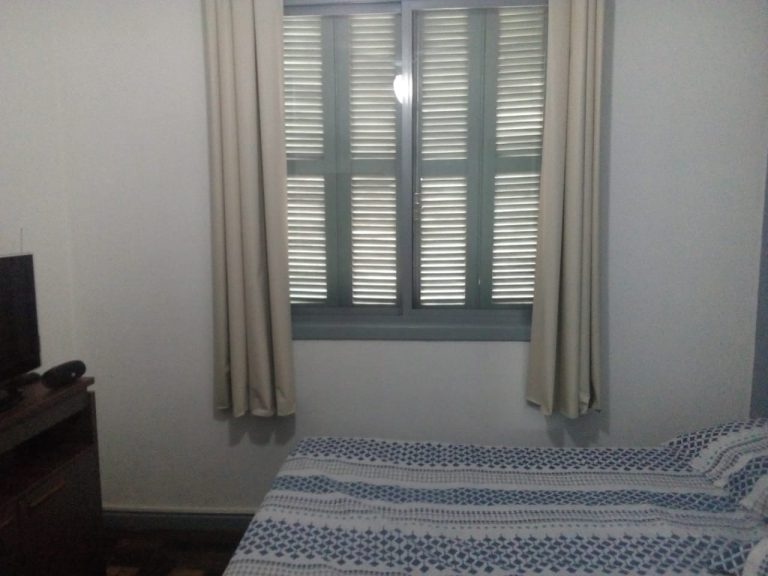 Apartamento com sacada