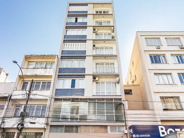 Apartamento com elevador