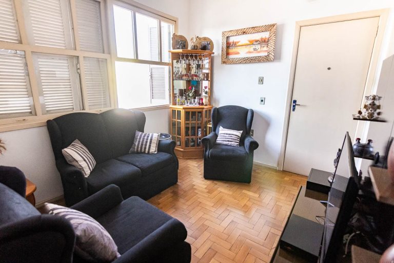 Apartamento com elevador